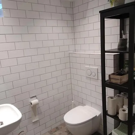 Self-contained In A House In Apartamento